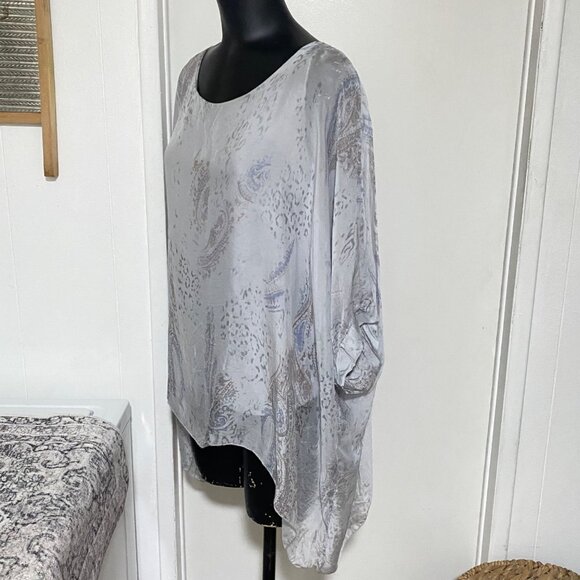 Meo Meli Made in Italy Tunic Top Paisley print Gray Dolman 3/4 Sleeve Size M - Picture 4 of 8